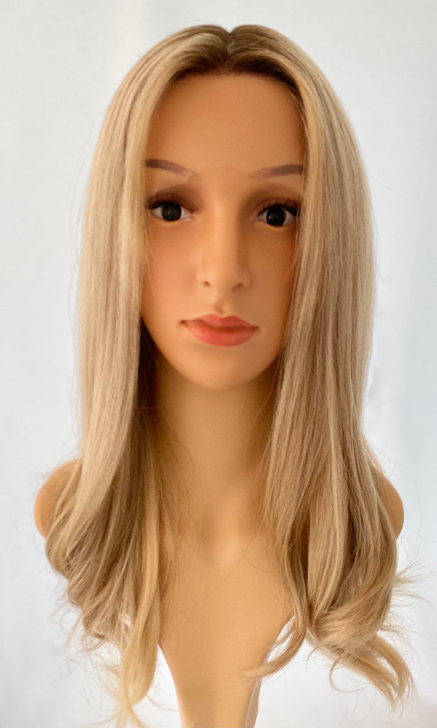 iWig Premium Echthaar-Perücke Champagner-Blond